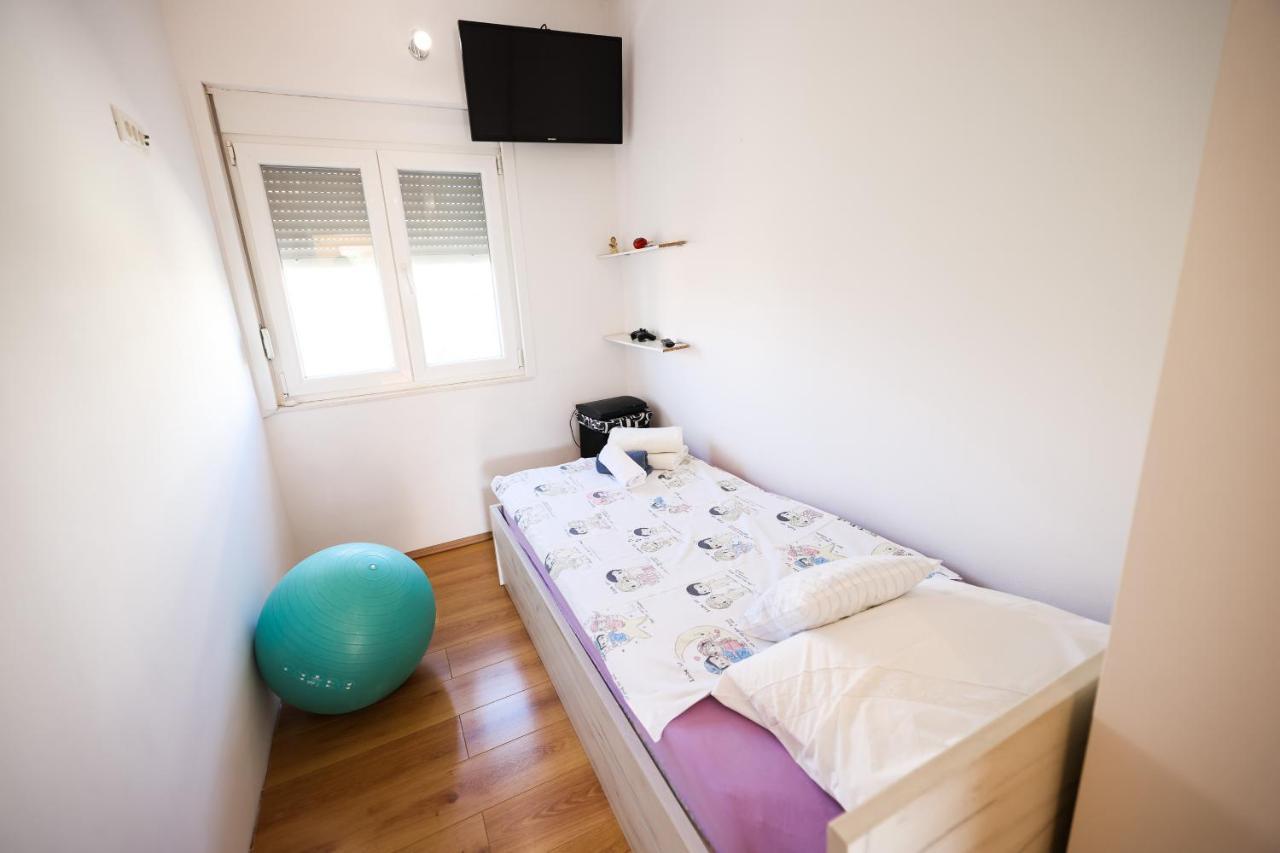 Apartman Heder 扎达尔 外观 照片