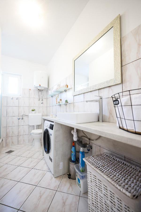 Apartman Heder 扎达尔 外观 照片