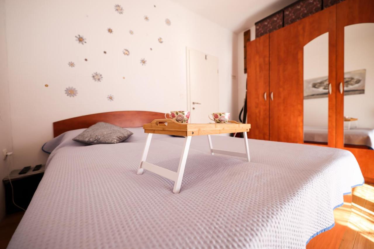 Apartman Heder 扎达尔 外观 照片