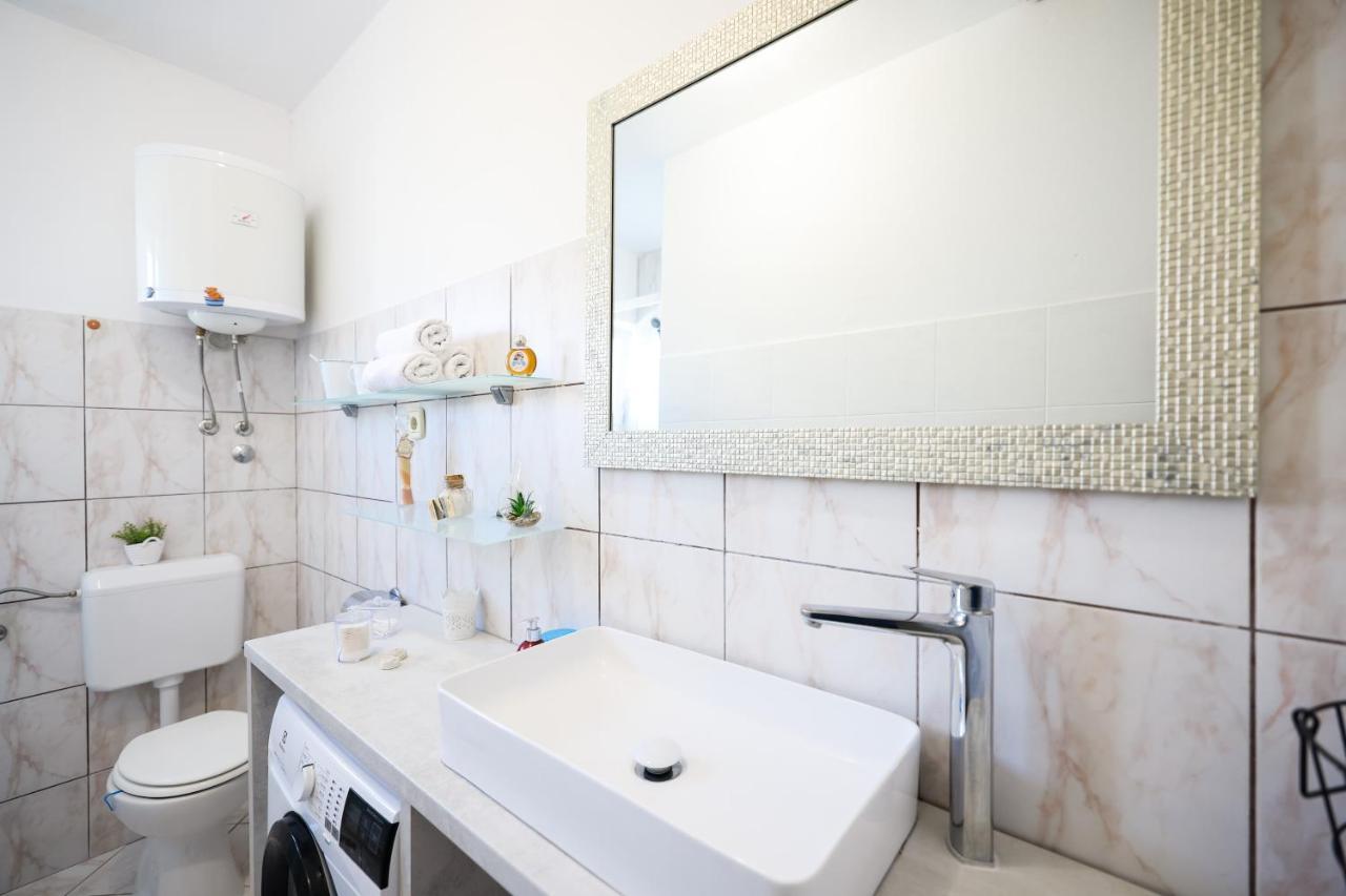 Apartman Heder 扎达尔 外观 照片