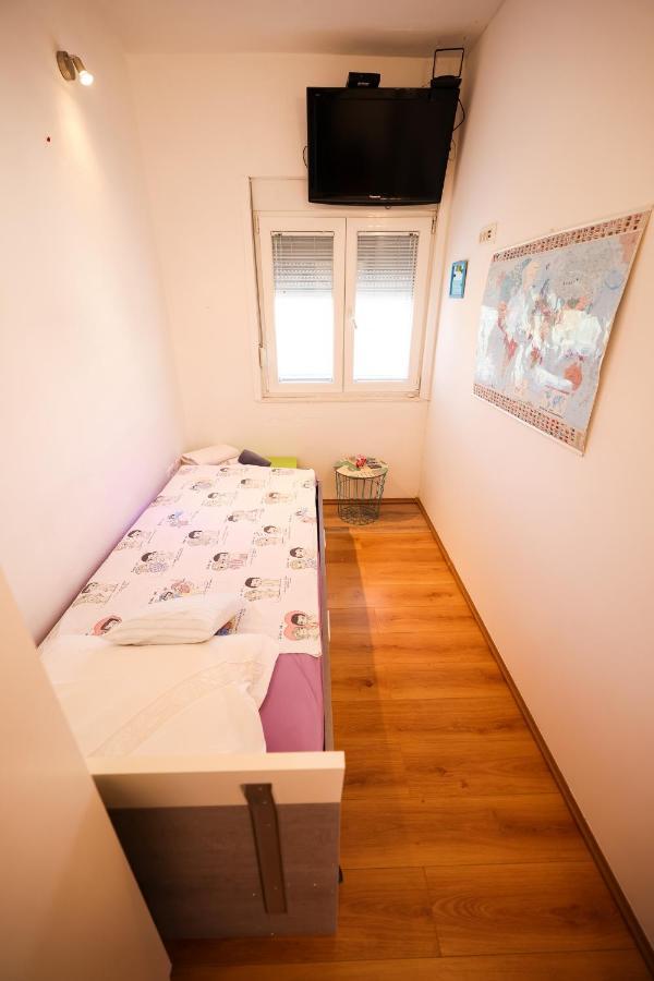 Apartman Heder 扎达尔 外观 照片